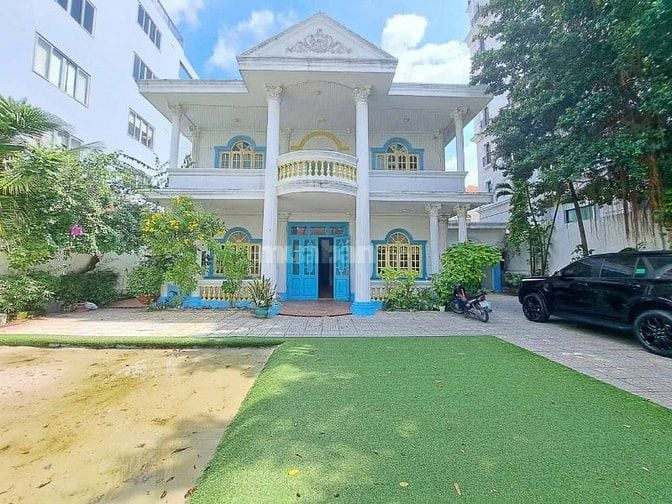 Cho thuê biệt thự mặt tiền, phường thảo điền , q2 , tp thủ đức