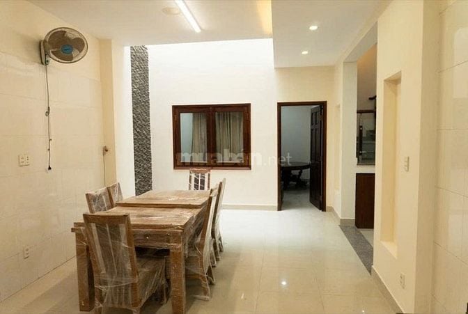 Cho thuê biệt thự sân vườn 204m² Lê Văn Thọ Gò Vấp, giá 38 triệu/tháng
