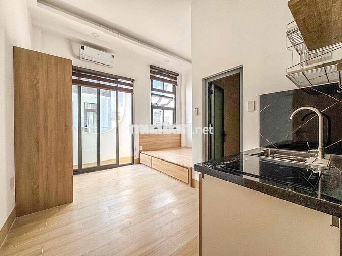 Studio Ban Công - Kế Đại Học Công Thương - Đại Học Văn Hiến 5p