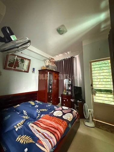CHỦ GẤP BÁN GIẢM CHÀO, LÊ HỒNG PHONG QUẬN 5 CÁCH Ô TÔ 15M, 40M2 4 TẦNG