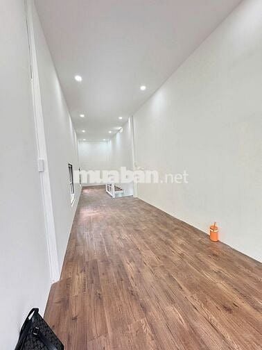 Cực đẹp - nguyên căn MT đường Trần Quang Diệu Q3 khu vip giá tốt