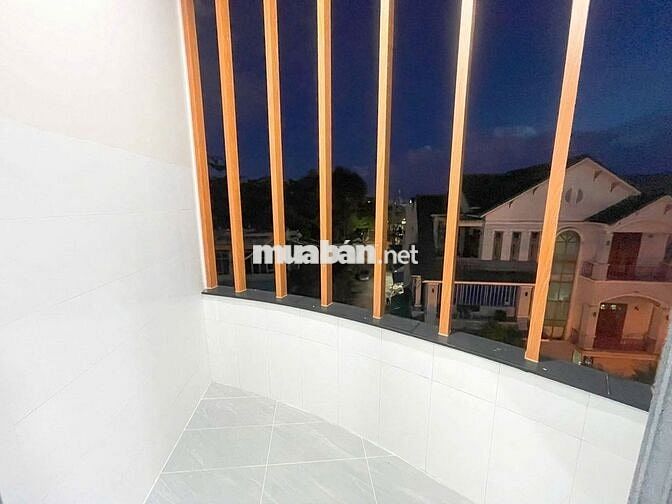 CĂN HỘ GÁC LỬNG FULL NỘI THẤT GIÁ GIẶT RIÊNG GẦN KIẾN TRÚC ĐÔNG Á