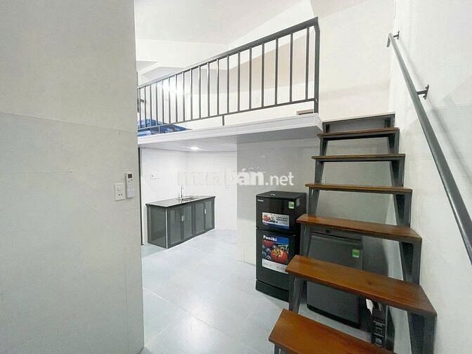CĂN HỘ GÁC LỬNG FULL NỘI THẤT GIÁ GIẶT RIÊNG GẦN KIẾN TRÚC ĐÔNG Á