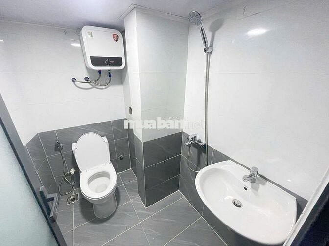 CĂN HỘ GÁC LỬNG FULL NỘI THẤT GIÁ GIẶT RIÊNG GẦN KIẾN TRÚC ĐÔNG Á