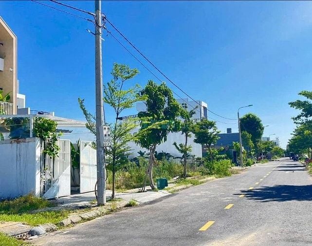 CẦN BÁN NHANH MỘT SỐ LÔ ĐẸP TẠI KDT NAM HÒA XUÂN-HÒA QUÝ-ĐÀ NẴNG
