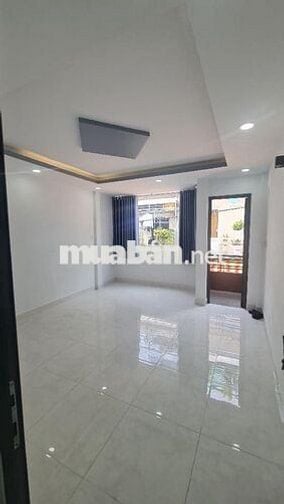 NHÀ 2 TẦNG, HẺM XE HƠI, SÁT MT, (4X9)M2, HOÀN CÔNG ĐỦ, 4,2 TỶ CÒN TL