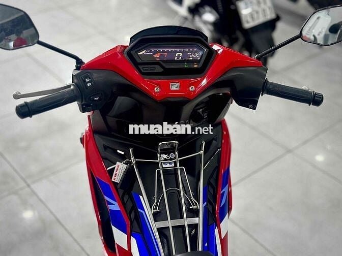 Winner V3 2023 ABS Odo1k chính chủ