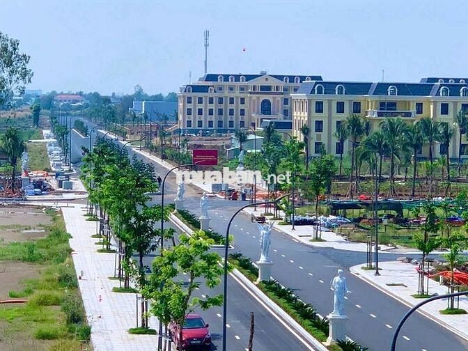 Đất nền khu đô thị Agora City 112m2  DT818 Thủ Thừa