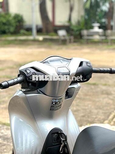 Thanh lý Sh 125 xám titan