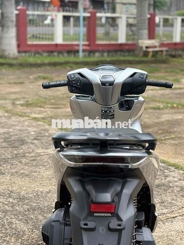 Thanh lý Sh 125 xám titan