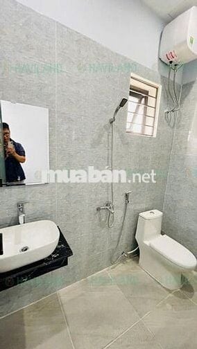Căn hộ 1 phòng ngủ gần Phạm Hùng