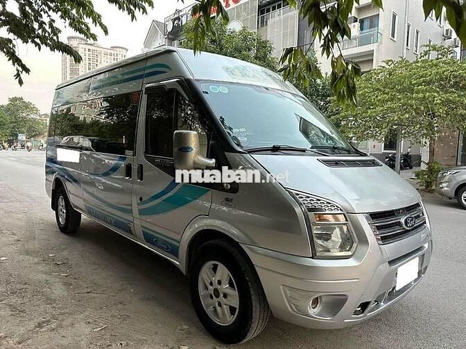 Ford Transit 2014 tải van 6 chổ 900kg