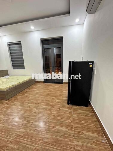 CHÍNH CHỦ CHO THUÊ STUDIO BAN CÔNG NGAY GẦN CHỢ,TRƯỜNG HỌC, EMART,…🤩🤩