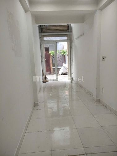 Cho thuê nhà nguyên căn Quận 3 – Gần mặt tiền, giá chỉ 12 triệu/tháng