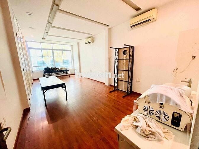 CHO THUÊ NHÀ MẶT TIỀN 220E VÕ VĂN TẦN QUẬN 3 - 6 TẦNG