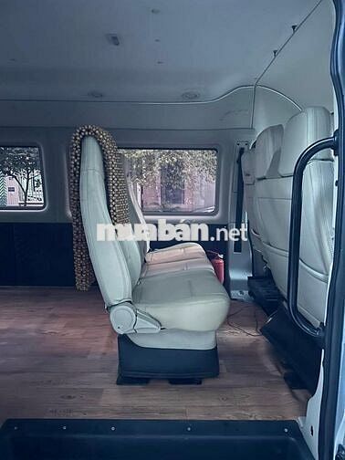 Ford Transit 2014 tải van 6 chổ 900kg