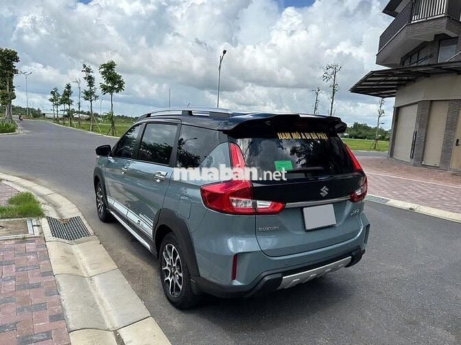 Suzuki XL7 2022 số tự động, 7 chổ