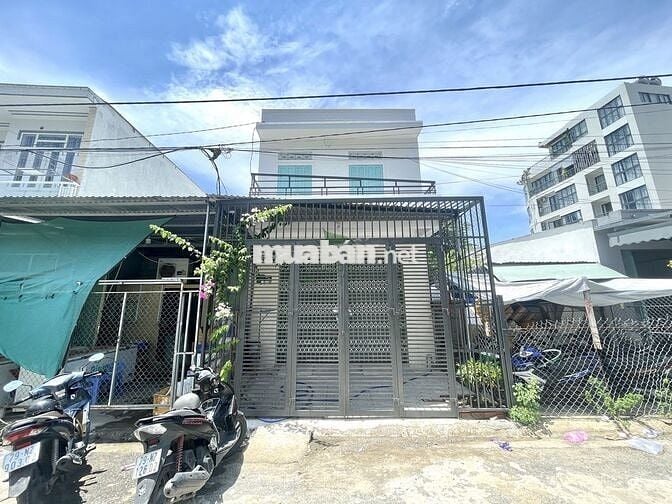 CHO THUÊ NHÀ ĐẸP 2 TẦNG 3 PHÒNG NGỦ KHU PHÍA BẮC NHA TRANG