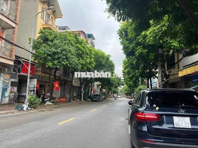 Chính chủ bán đất Mặt phố Hoàng Trình Thanh,Kiến Hưng.Dt 60m×mt5m.