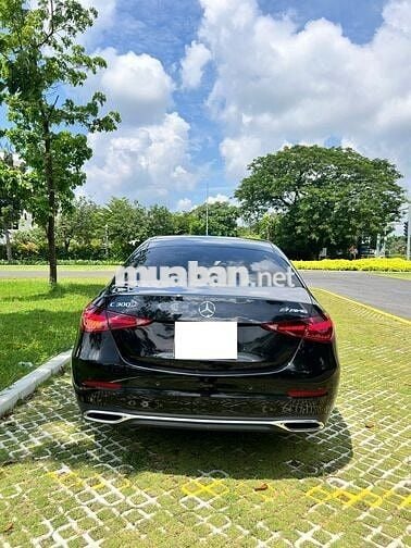 Bán C200 Avantgarde Plus bản Full V1 - 1,7 vạn km