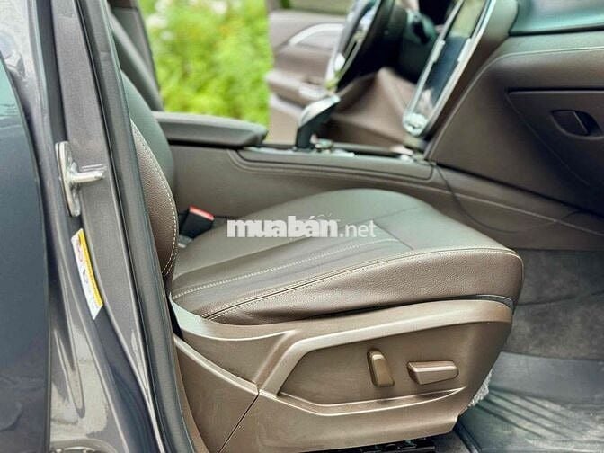 Em cần bán Vinfast Lux SA plus 2019 đki 2020