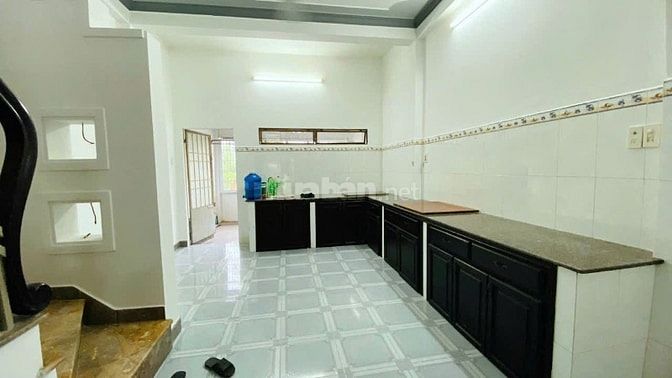 Ngân hàng thanh lý nhà 1 tỷ 080tr - Sổ hồng riêng - KDC Vĩnh lộc B