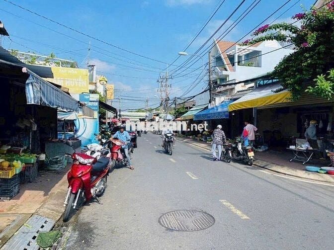 đất mt KINH DOANH chợ Việt Kiều, 180m2 giá NGỘP 520Tr Tân Thông Hội