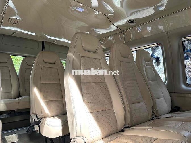 Ford Transit 2017 Luxury Một chủ du lịch từ đầu