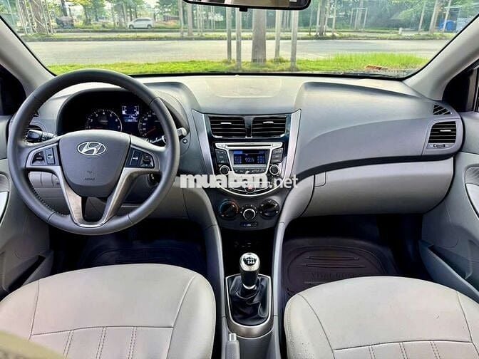 Đổi xe số tự động cần bán xe accent 1 chủ mua mới