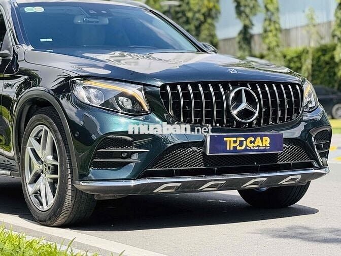 GLC300 4MATIC XANH NỘI THẤT KEM - 71.000 KM