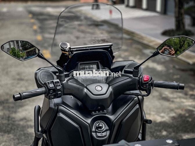 cần bán Yamaha Xmax300