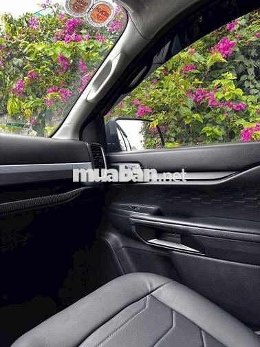 Ford Ranger XLS 4x2 AT - Bao Check Hãng