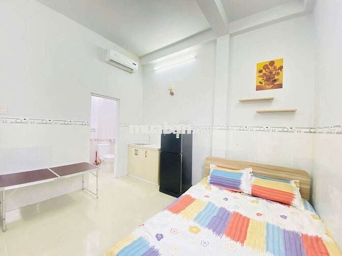 TRỐNG SẴN 2 PHÒNG STUDIO Q1 THANG MÁY GIÁ RẺ