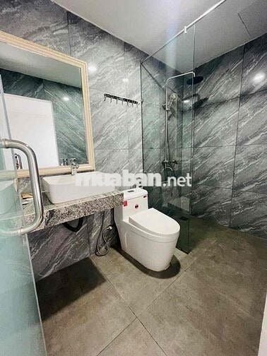 Cho thuê căn hộ xinh xắn tại khu vực gần FPT