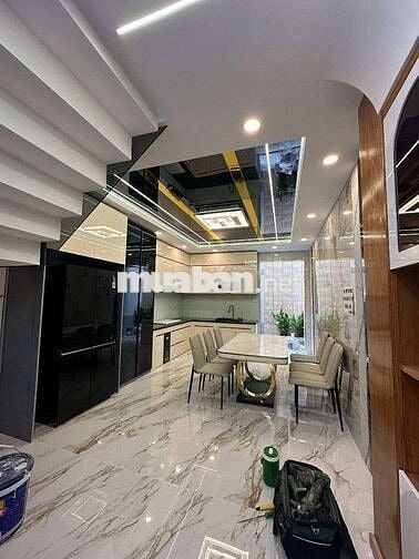 Nhà Phố 90m2 cách mặt tiền 25m,4 tầng 1 trệt 3 lầu