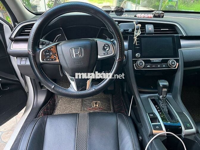 Honda Civic 2020 G 1.8 AT - 61000 km