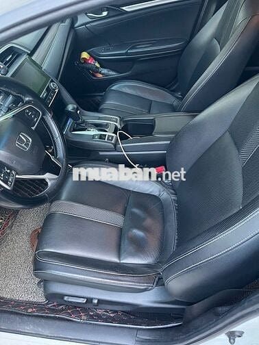 Honda Civic 2020 G 1.8 AT - 61000 km