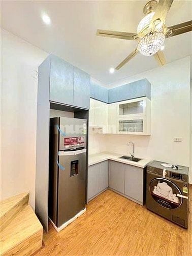 Bán căn hộ chung cư sổ đỏ riêng giá 2,8 tỷ ở Hoàng Mai