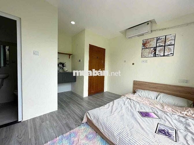 PHÒNG TRỌ FULL NỘI THẤT CÓ THANG MÁY GẦN CÔNG VIÊN LÀNG HOA