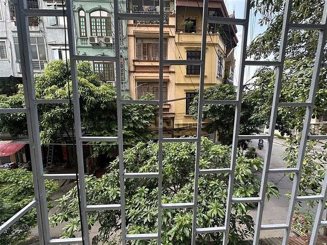 Bán căn hộ chung cư sổ đỏ riêng giá 2,8 tỷ ở Hoàng Mai