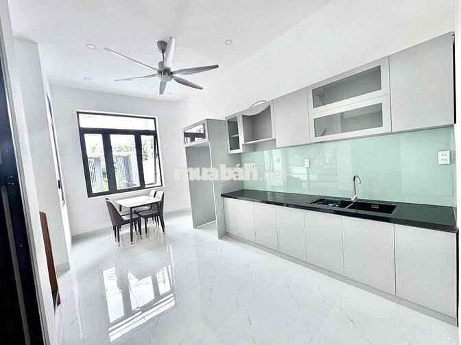 ✅✅ NHÀ MÊ SIÊU ĐẸP HẺM PHÙNG HƯNG SÂN 2 OTO THOẢI MÁI    HỖ TRỢ BANK 7