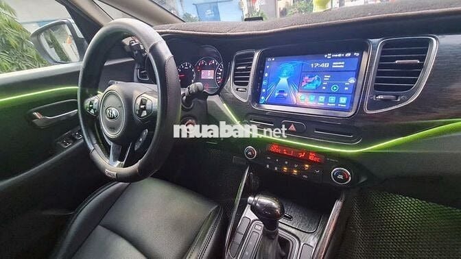 Kia Rondo xe gia đình, lên nhiêu đồ chơi
