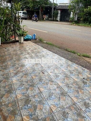 NHÀ MẶT TIỀN KINH DOANH GIÁ CỰC RẺ 300m2, XÃ KIM LONG TPHCM