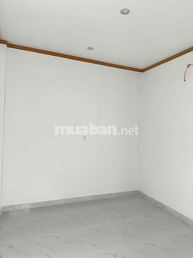 BÁN NHÀ 1 TRỆT 1 LẦU MỚI XÂY.SỔ HỒNG THỔ CƯ 100%.