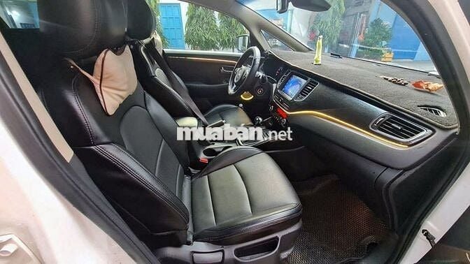 Kia Rondo xe gia đình, lên nhiêu đồ chơi
