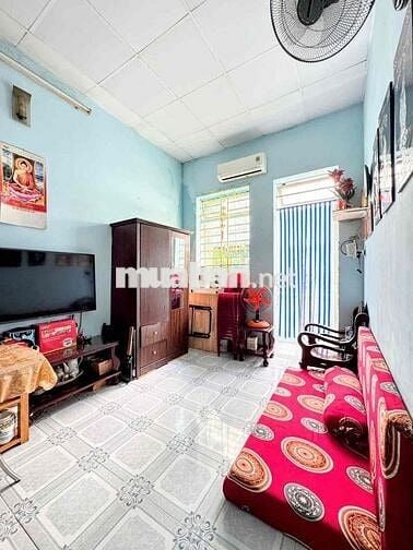 Nhà 2 tầng Tân phú hẻm 4,5 m diện tích 24m2 giá chỉ 3,08 tỷ.