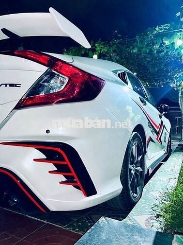 Honda Civic 2020 G 1.8 AT - 61000 km