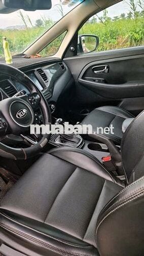 Kia Rondo xe gia đình, lên nhiêu đồ chơi