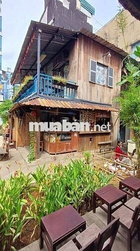QUÁN CAFE SÂN VƯỜN PHÒNG CÁCH MIỀN TÂY TẠI PHÚ NHUẬN