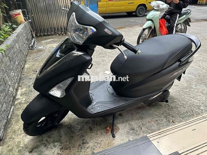 chuyển đi oto ít dùng thanh lý lại xe
